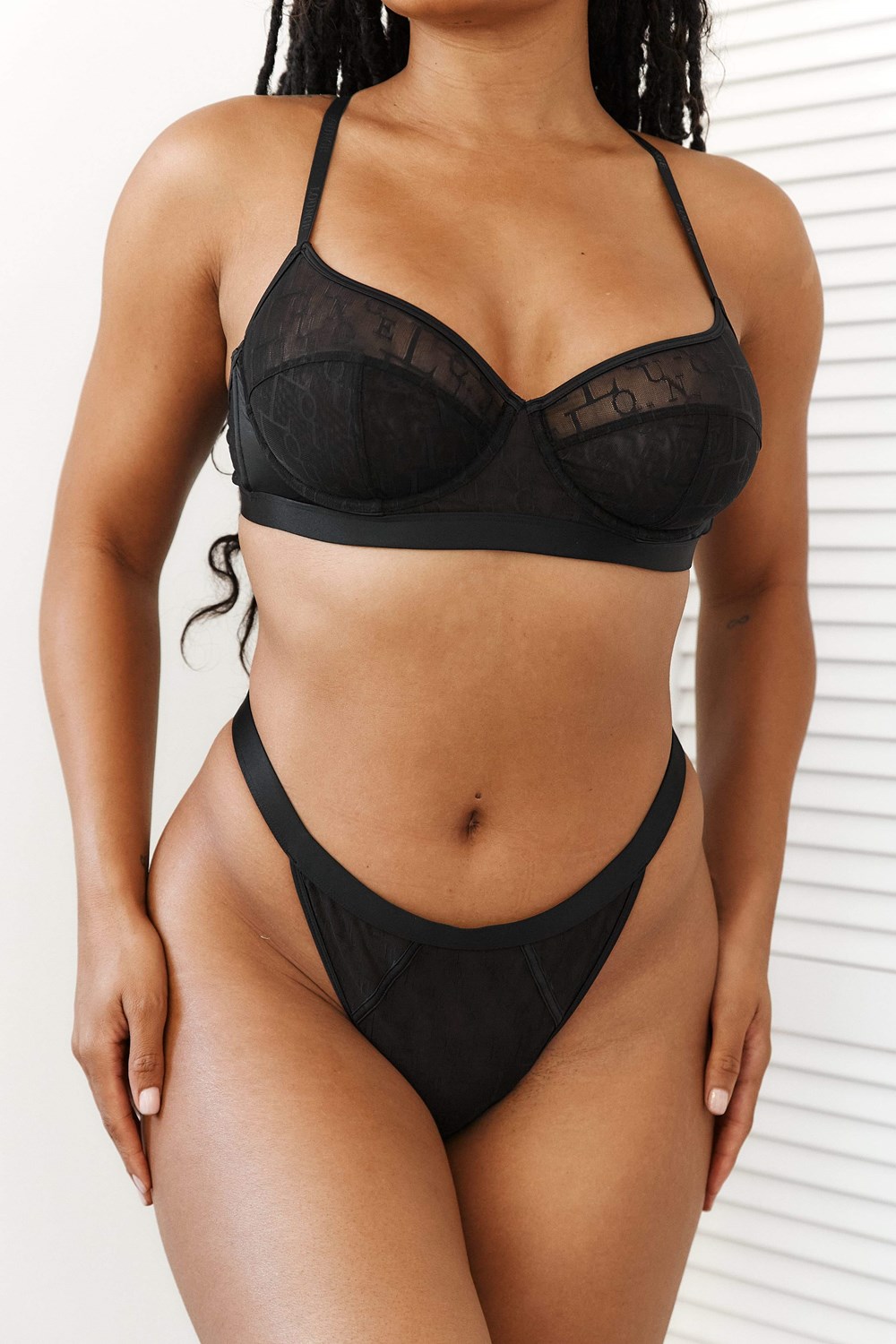 Lounge Underwear Chic Balcony Bra & Ranne Set Mustat | 081247WKM